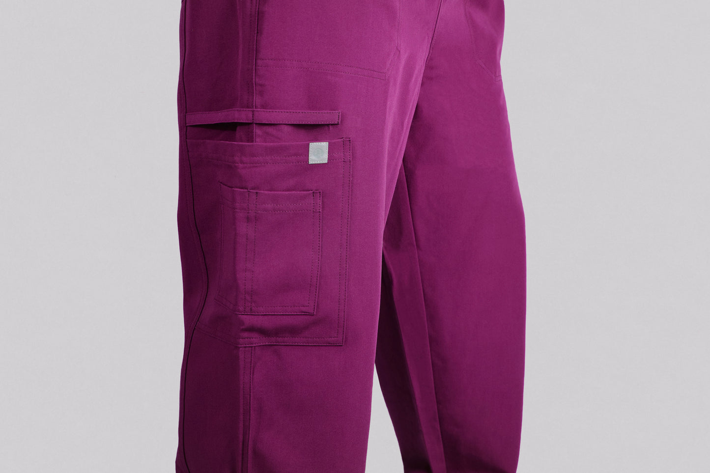 Pantalón Modelo Classic Burdeo Hombre
