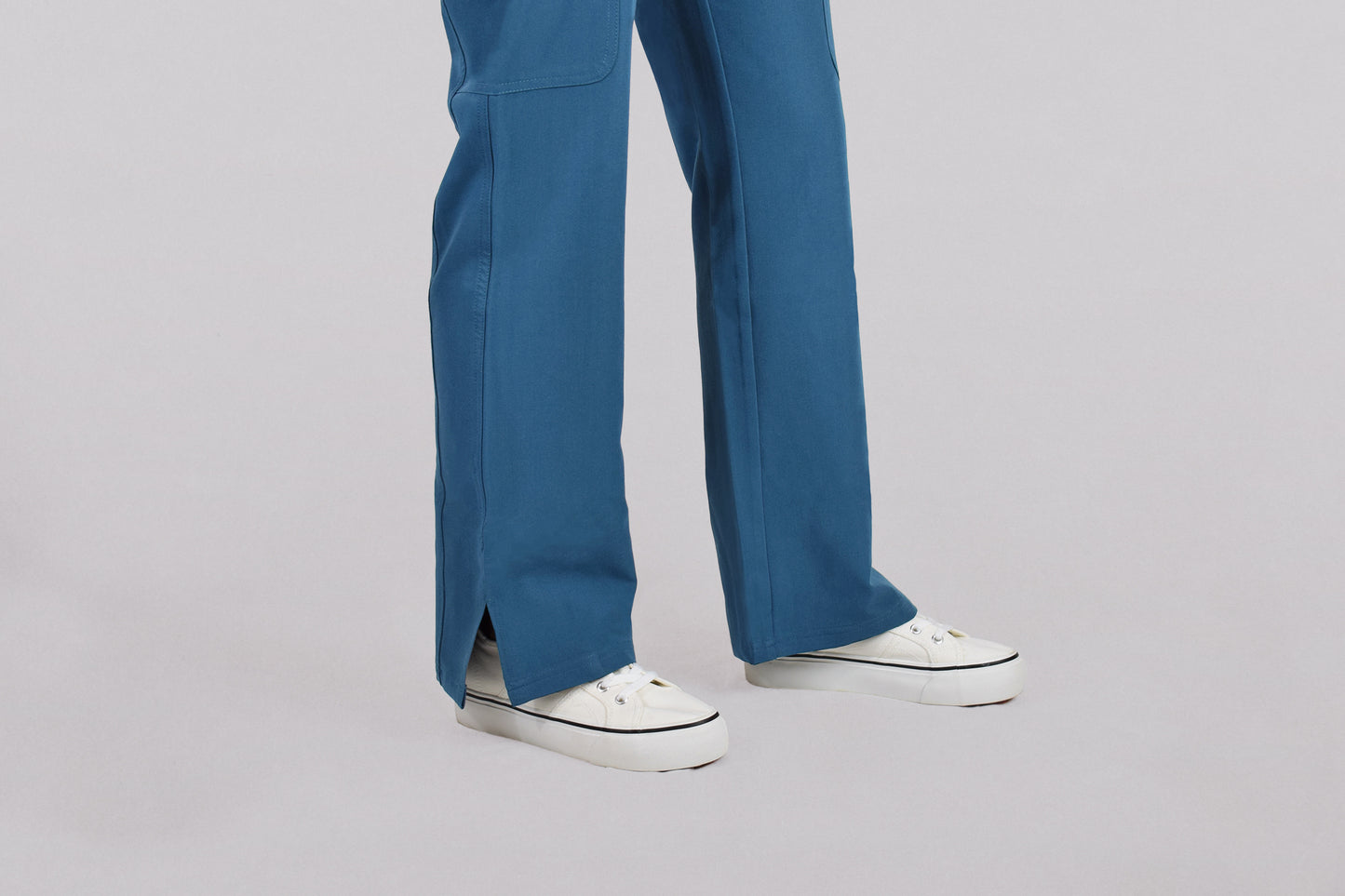 Pantalón Modelo Classic Turquesa Mujer