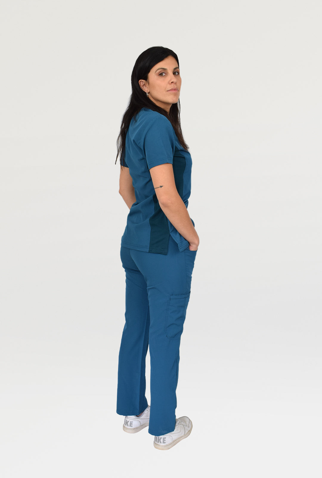 uniforme clínicos de mujer en color turquesa