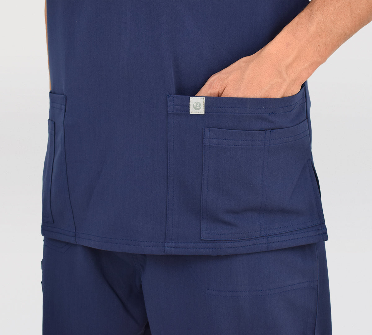 polera clinica hombre azul bolsillos cintura